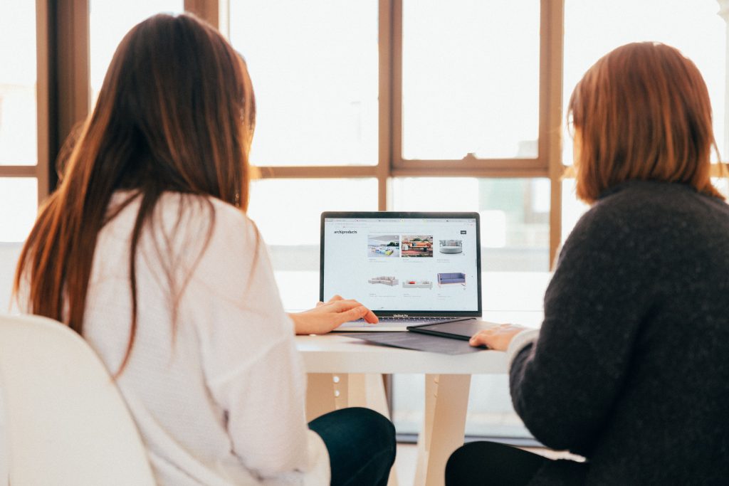 Competititive Benchmarking: Definition, Examples And How To Do It